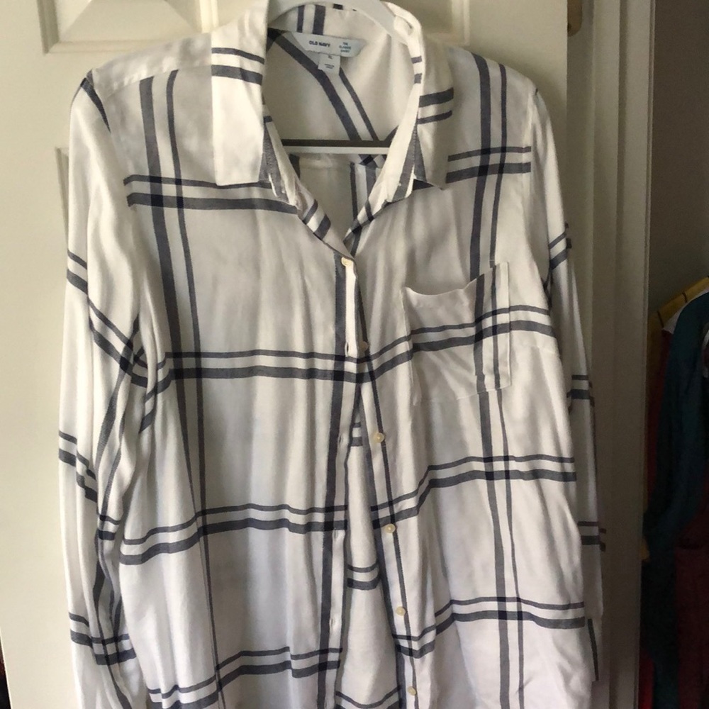 White button down with navy blue pattern